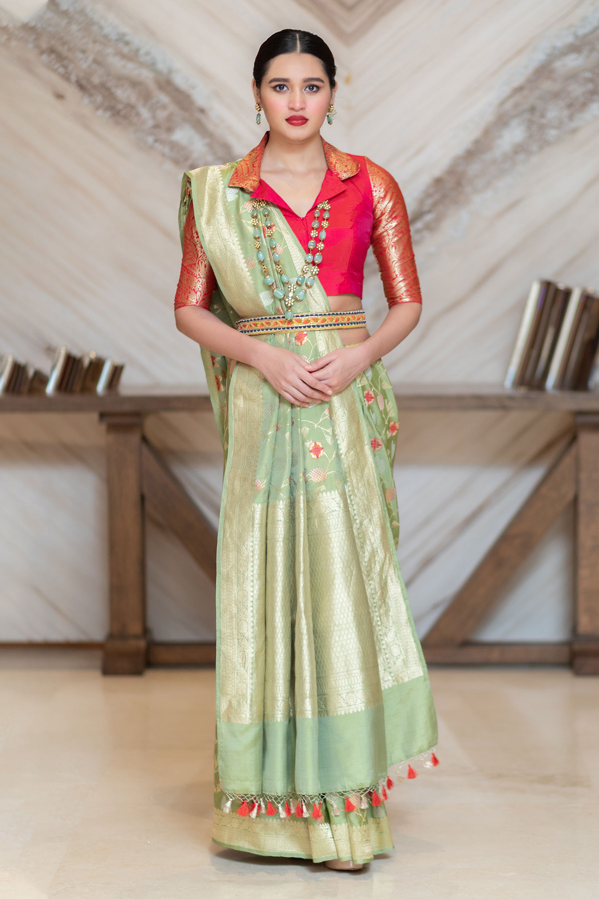 Banarasi Semi Silk Saree With Silver Zari Weaving  Contrast BorderGr   Banarasikargha